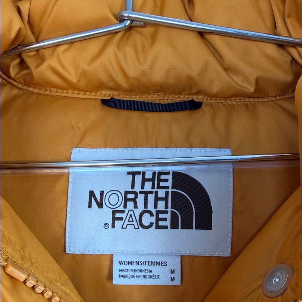The North Face Women's Sierra Down Parka Size M - Picture 9 of 16